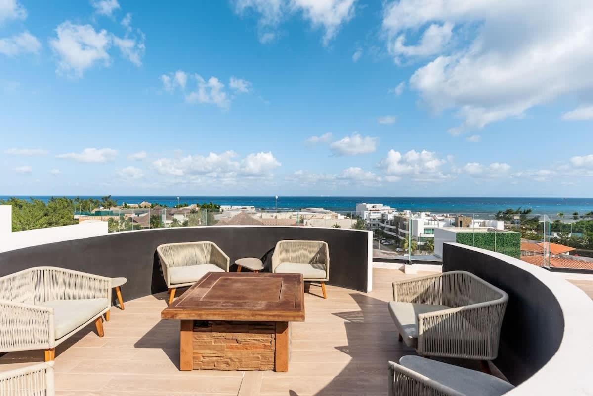 Tropical 2-bedroom Mangrove View Apartment Playa del Carmen