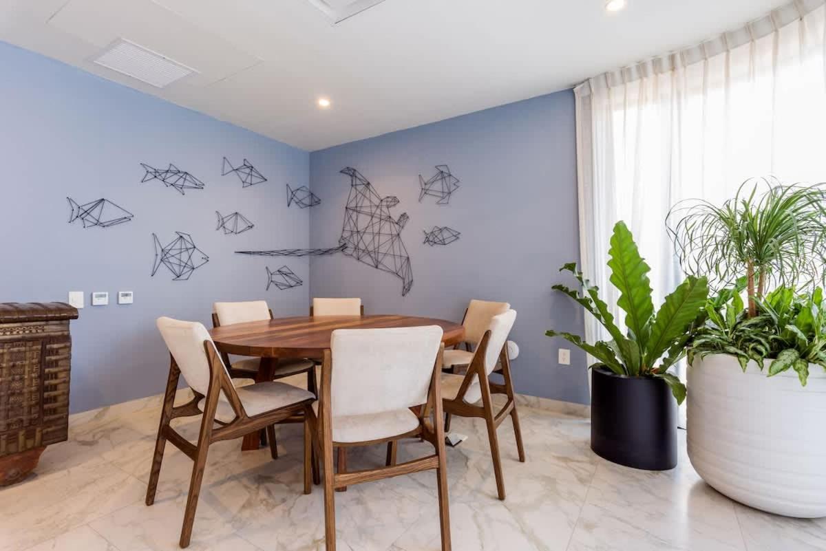 Tropical 2-bedroom Mangrove View