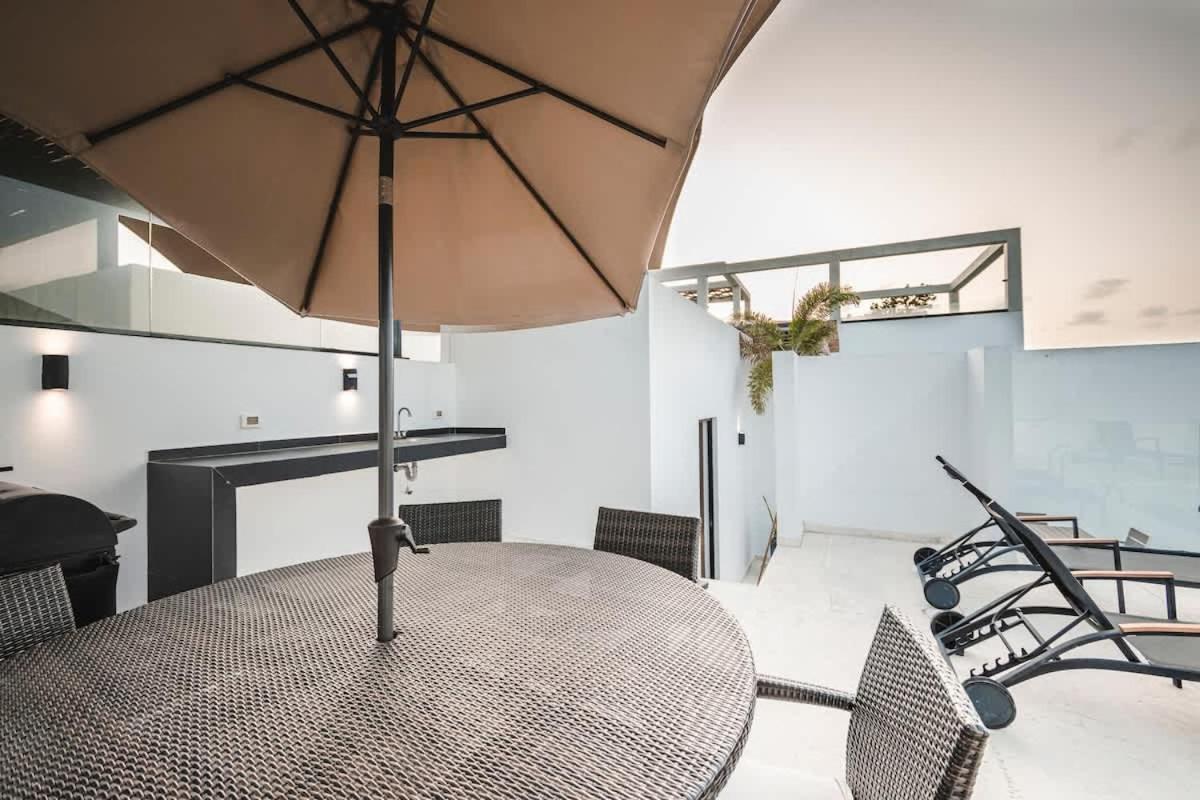 Luxury Penthouse Private Pool Holiday home *