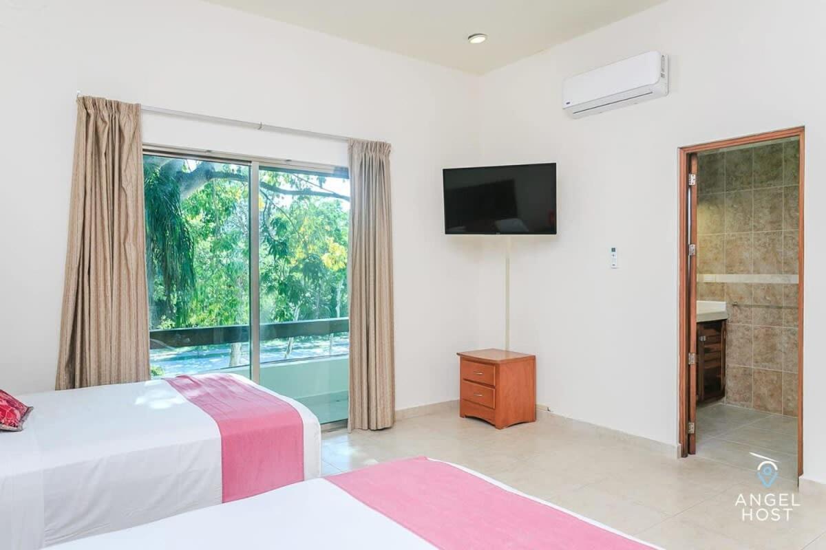 Villa With Private Pool & Large Garden In Playacar