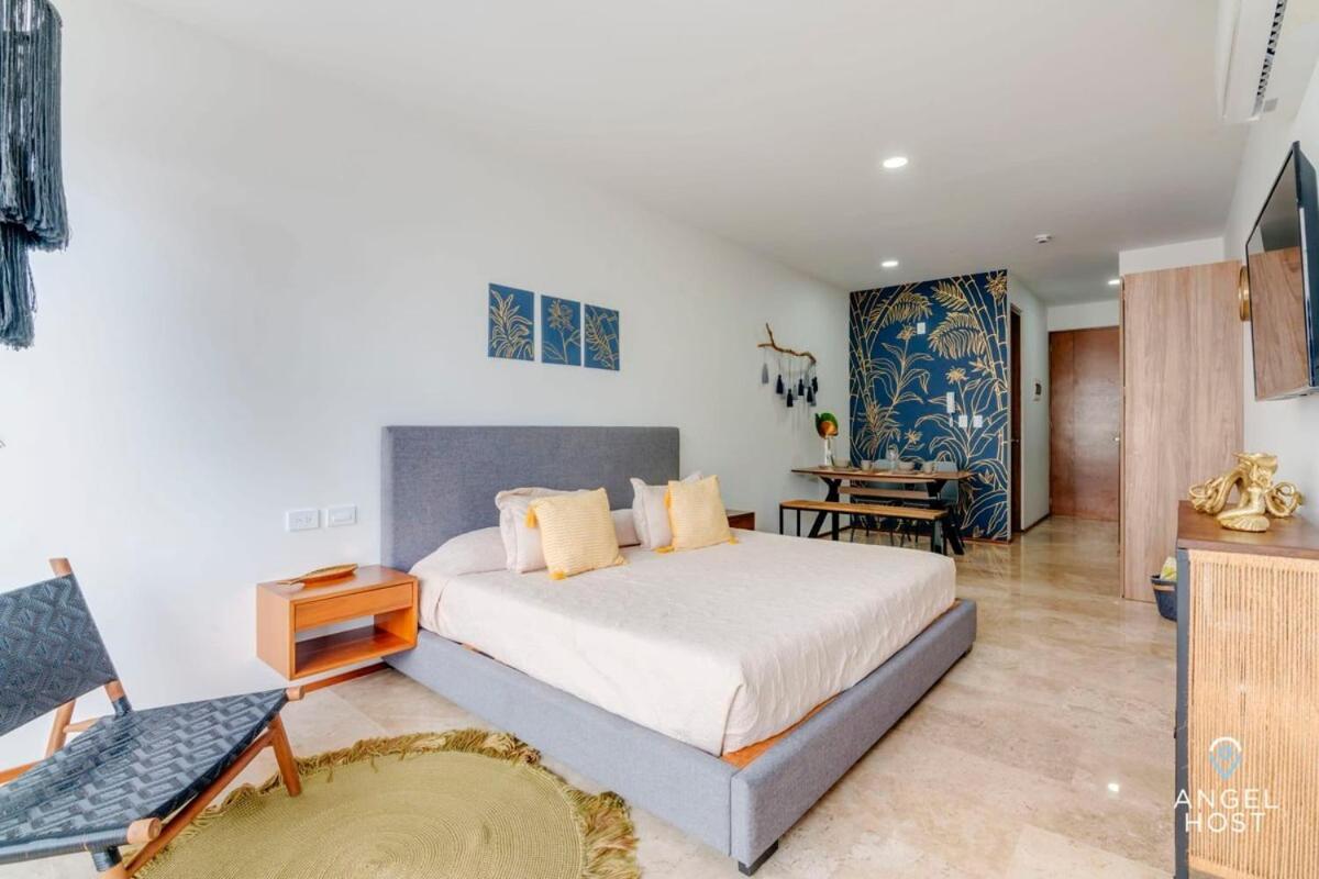 Holiday home Adorable Rooftop Pool, Reliable Wifi, Near 5th Ave Playa del Carmen
