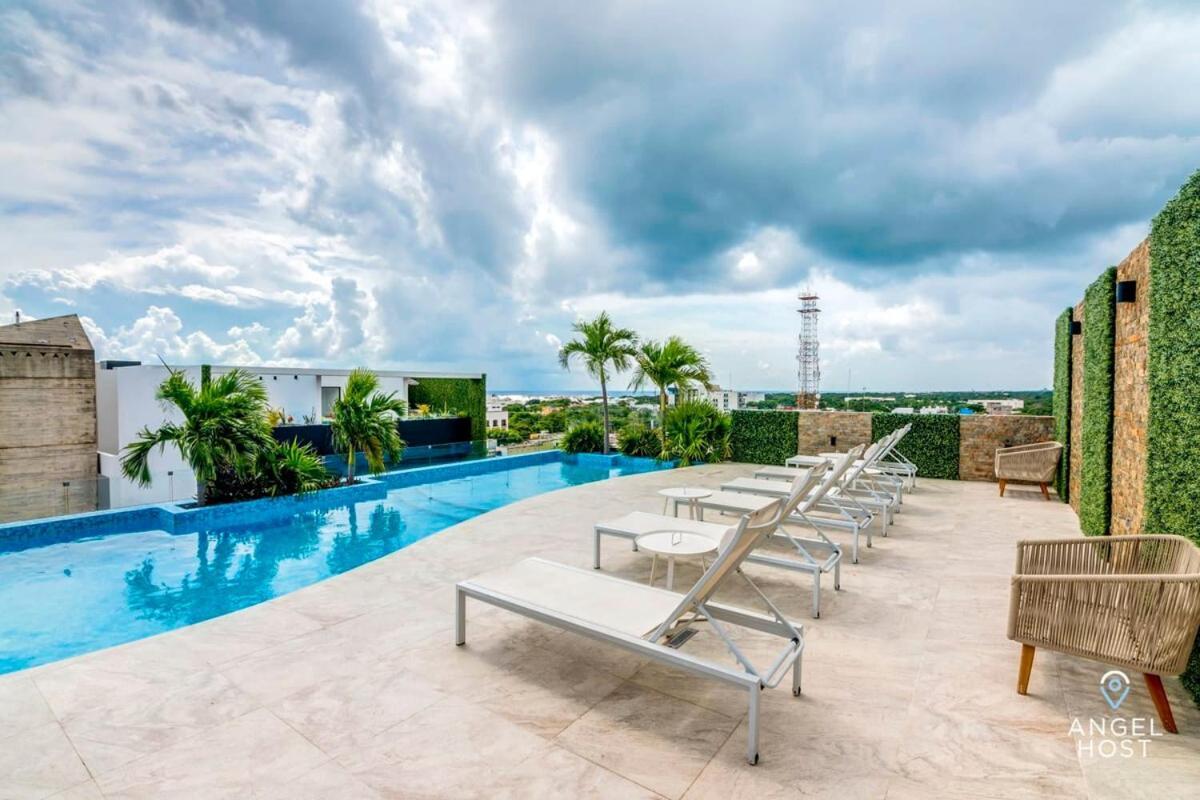 Holiday home Adorable Rooftop Pool, Reliable Wifi, Near 5th Ave *
