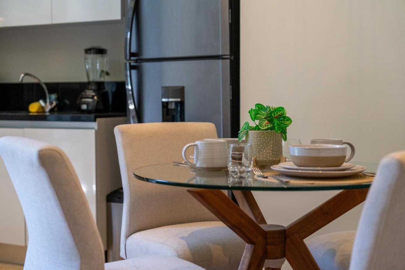 Appartement 2br W/ Rooftop Oceanview & Centric Location Playa del Carmen