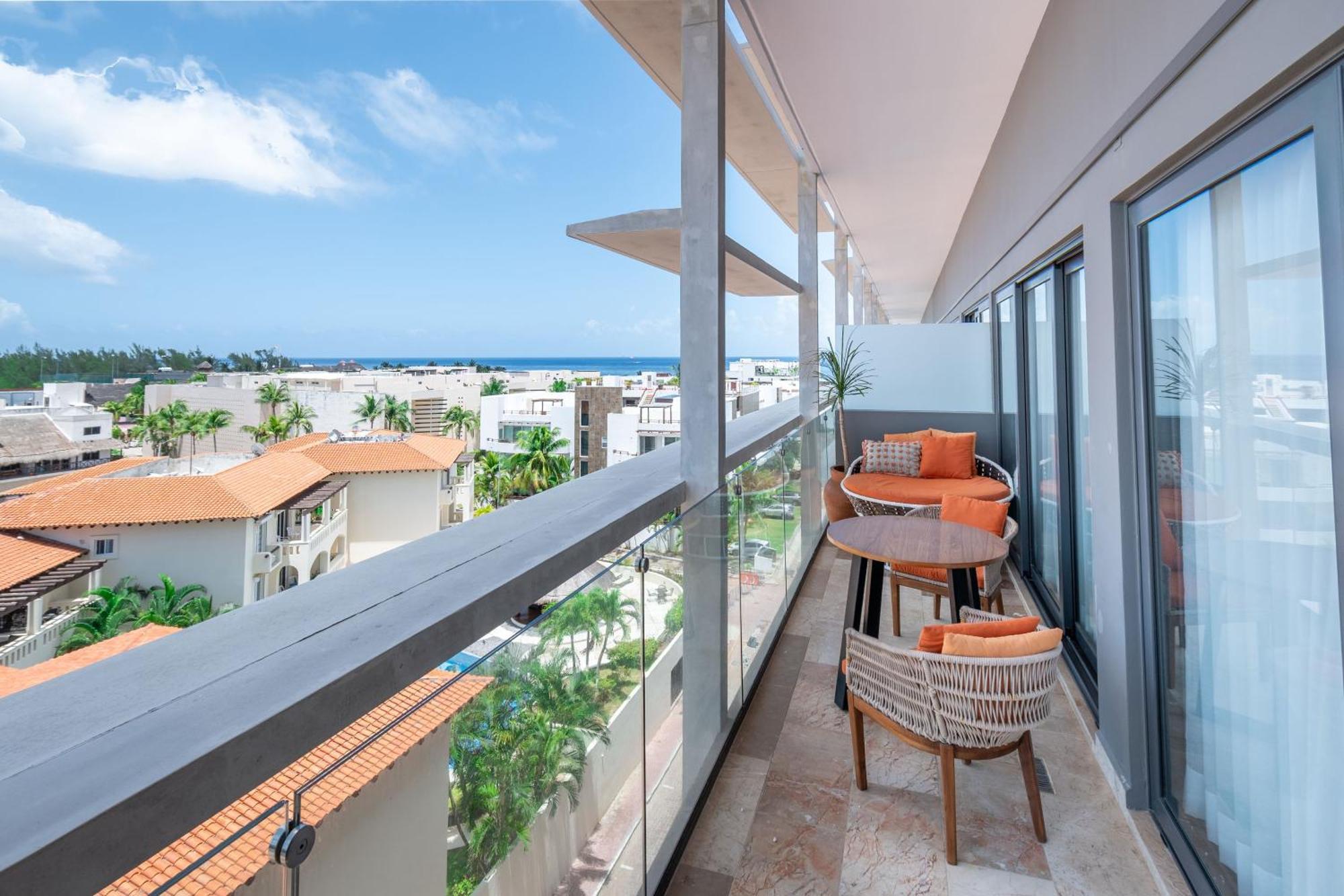 Luxury 1br Condo-amazing Oceanviews Prime Location Close To Appartement