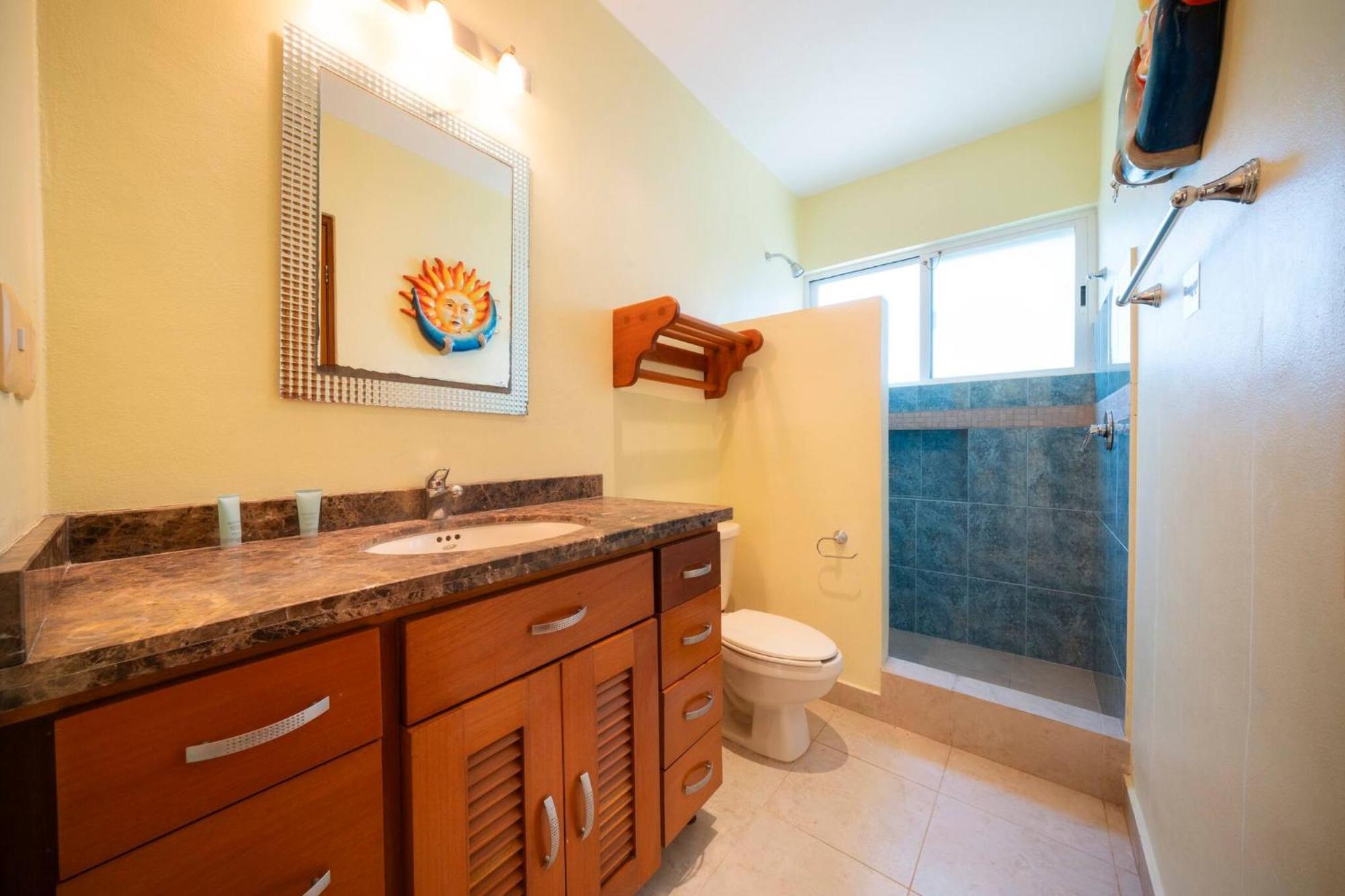 With 4 Bedrooms - Spacious Oceanview With Private Pool At Playacar Phase I Pura Vida