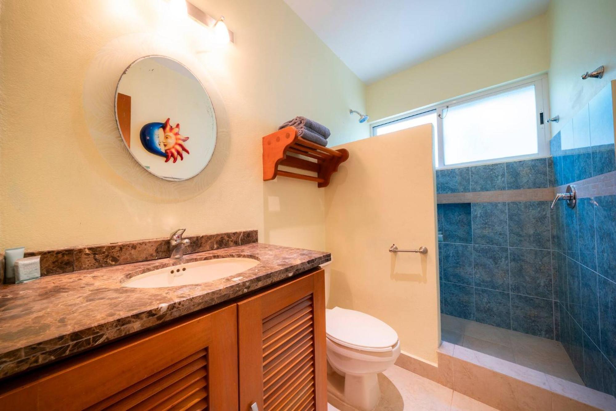 With 4 Bedrooms - Spacious Oceanview With Private Pool At Playacar Phase I Pura Vida Villa *