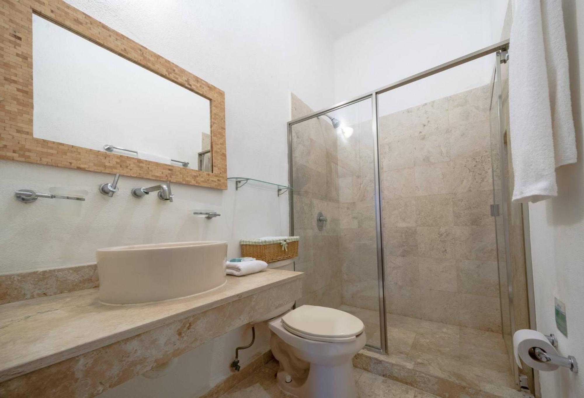 Сasa de vacaciones 2 Bedroom Only Steps To The - At Magic Paradise Condos, Mamitas - Magia *