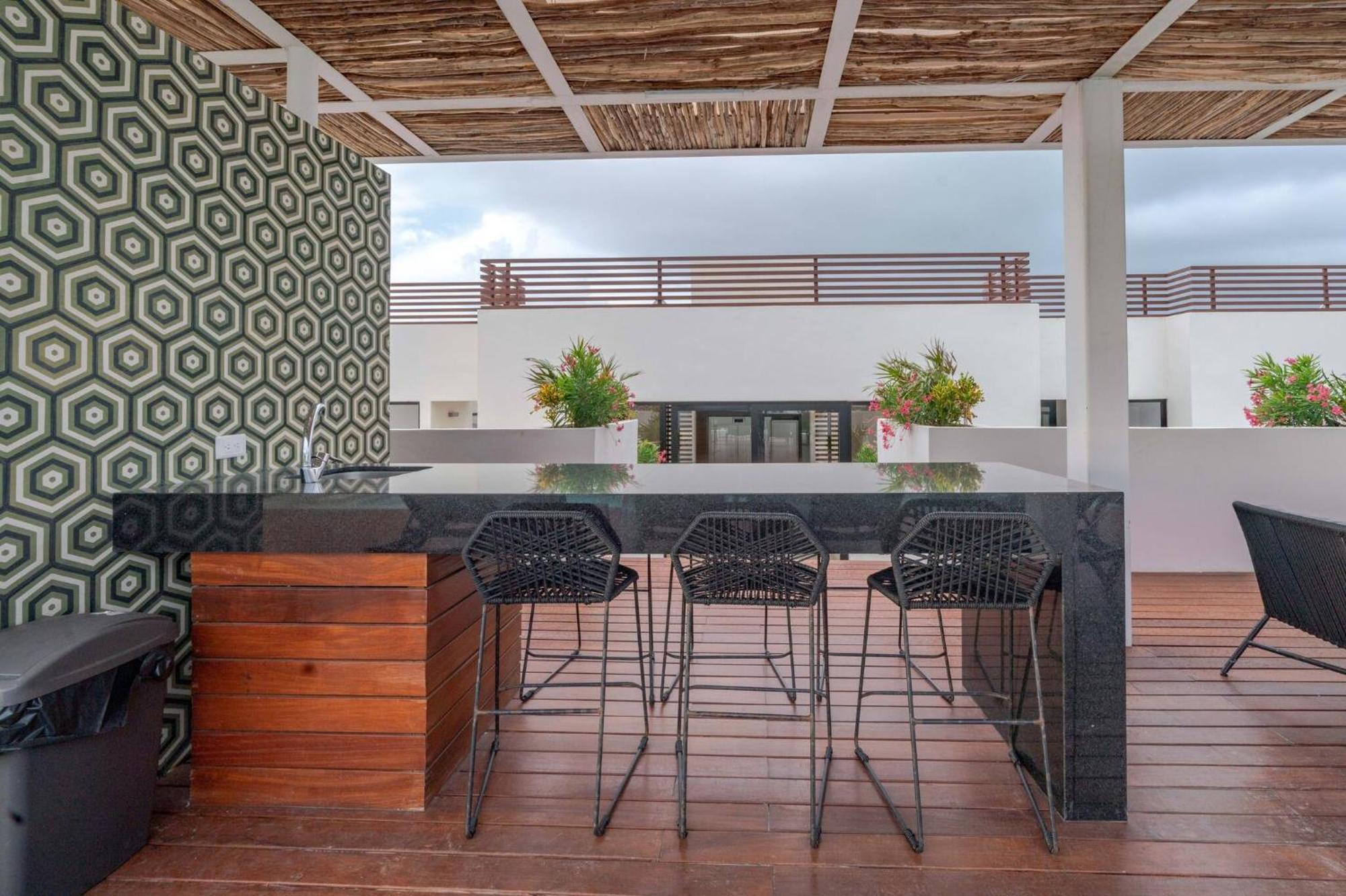 Caribbean Dreams - Stylish & Only 2 Blocks To The - At Bahay Apartment Playa del Carmen