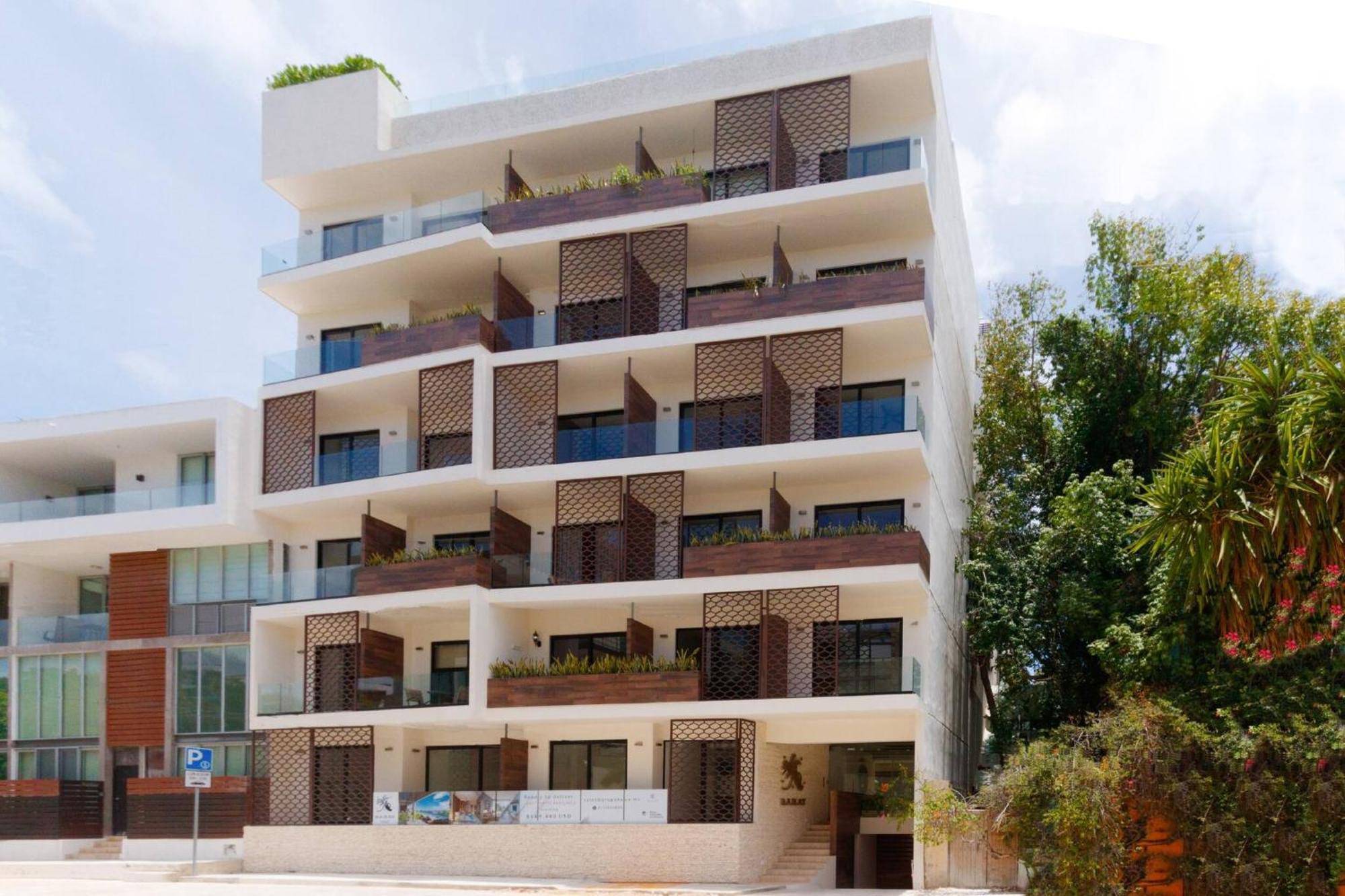 Caribbean Dreams - Stylish & Only 2 Blocks To The - At Bahay *