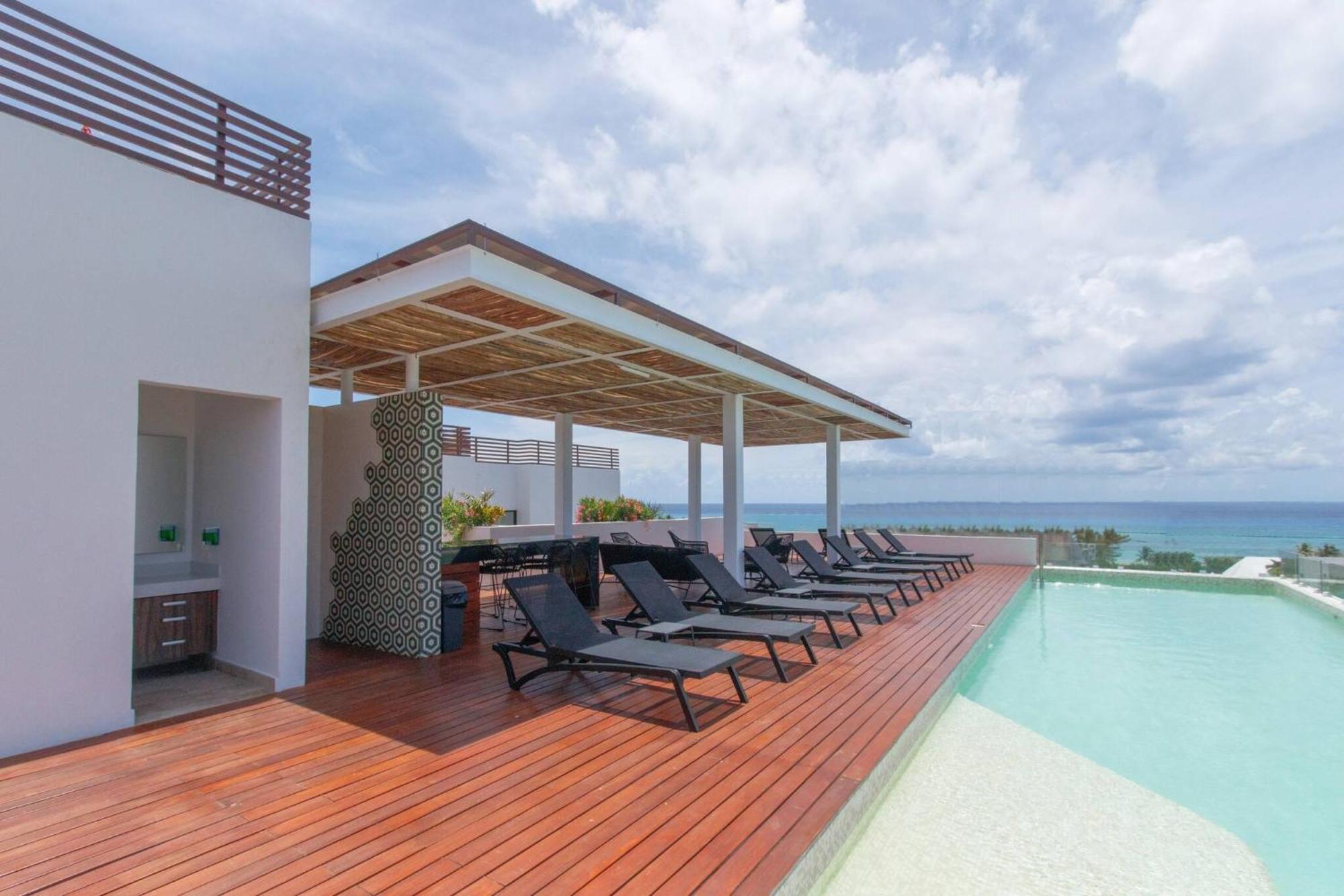 Apartment Caribbean Dreams - Stylish & Only 2 Blocks To The - At Bahay *