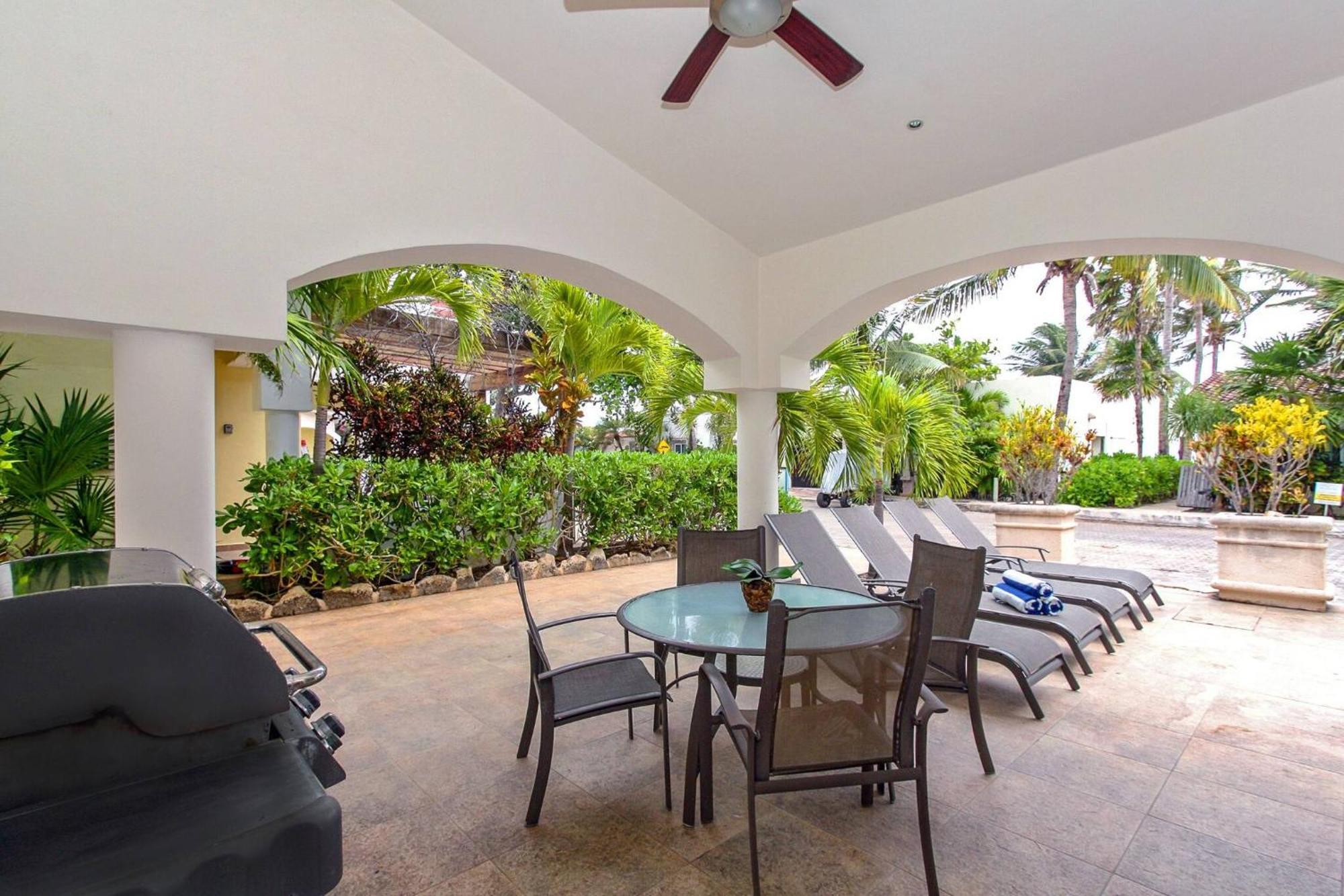 With 4 Bedrooms A Few Steps From The - Playacar - Vista Del Mar Villa *