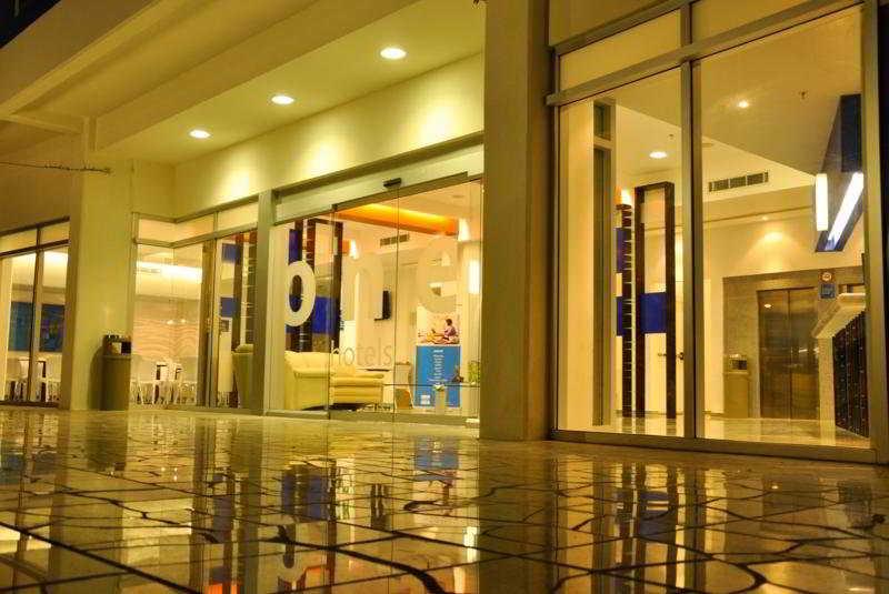 One 3* Playa del Carmen