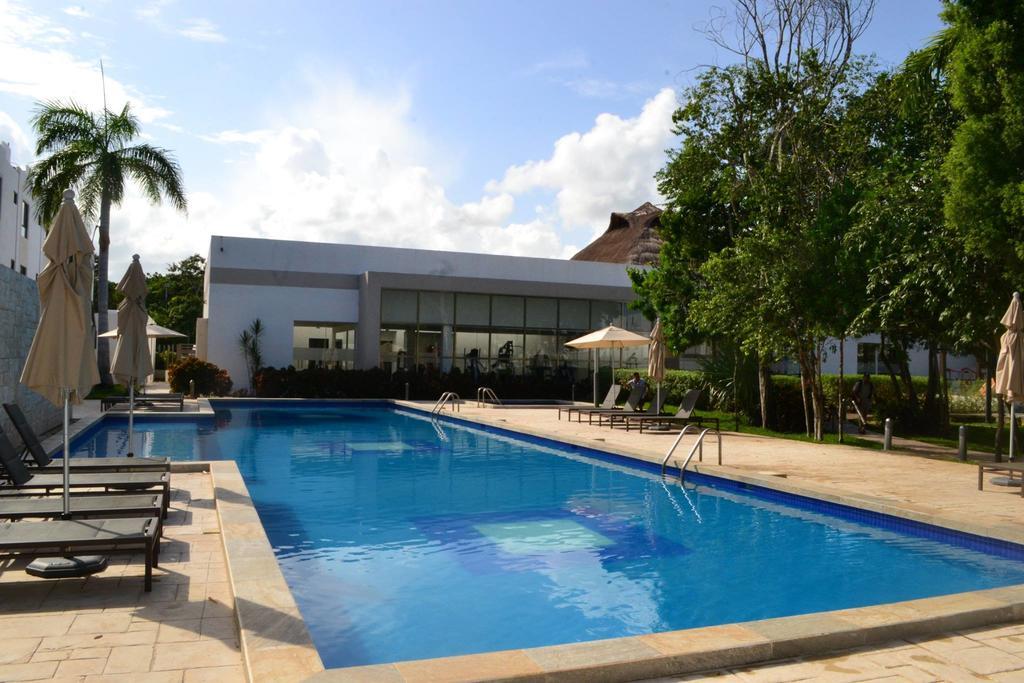 Aldea Tahiti * Playa del Carmen