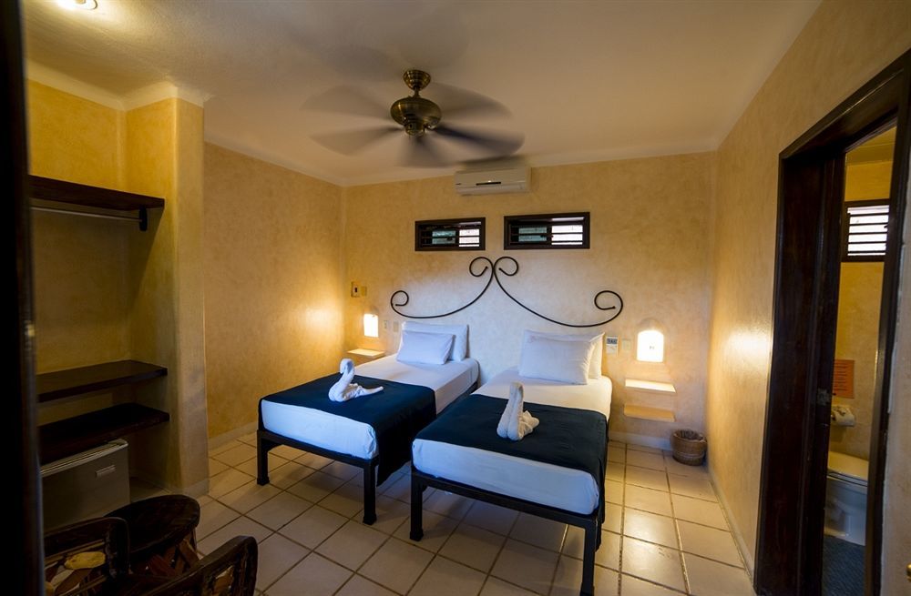 Barrio Latino 3* Playa del Carmen