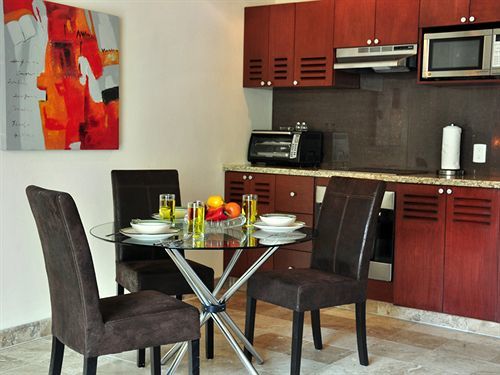 Sacbe Hotel&beach Club Hotel 3*