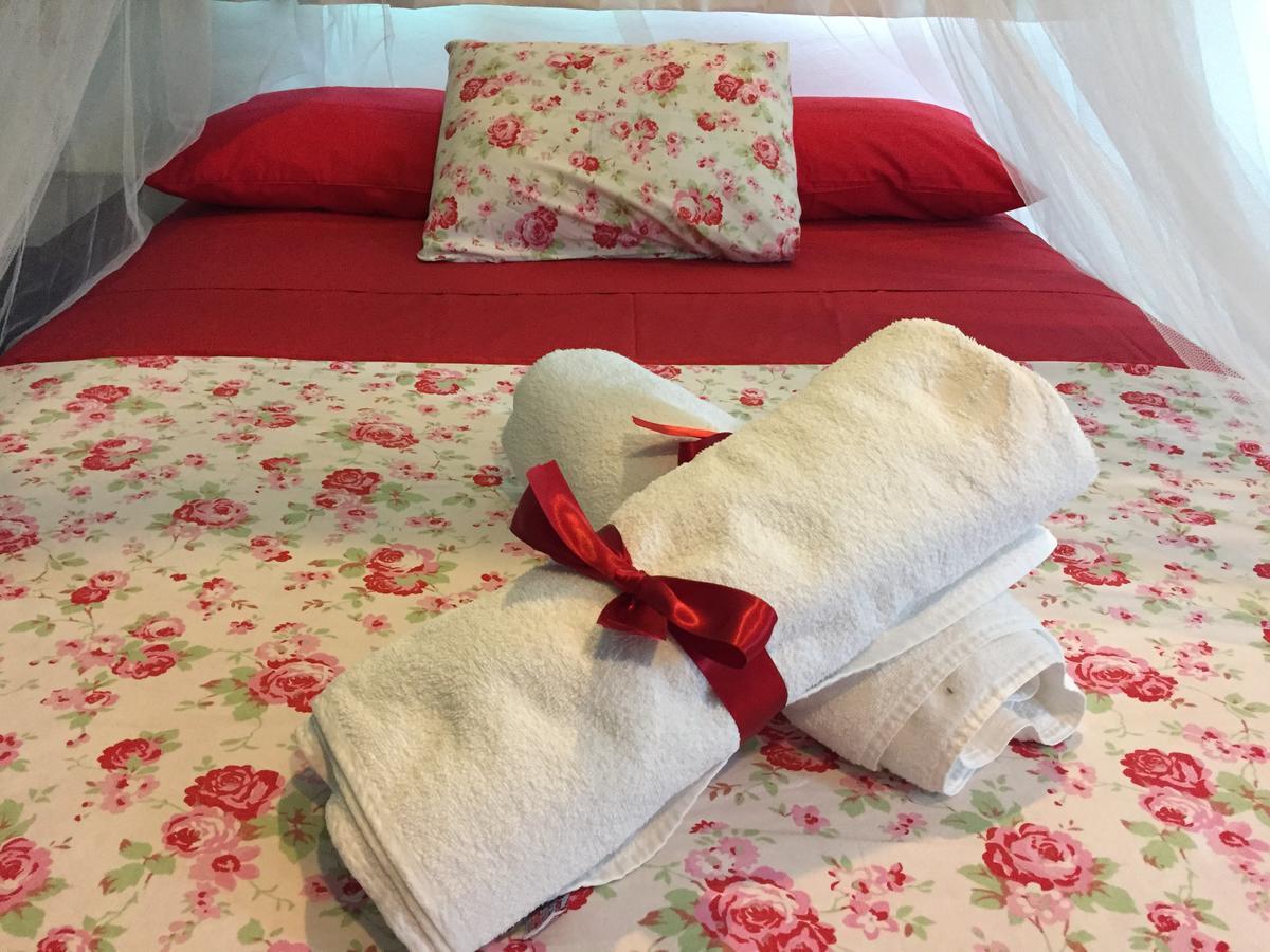 Bed & Breakfast Esquina De La Felicidad De Playacar *