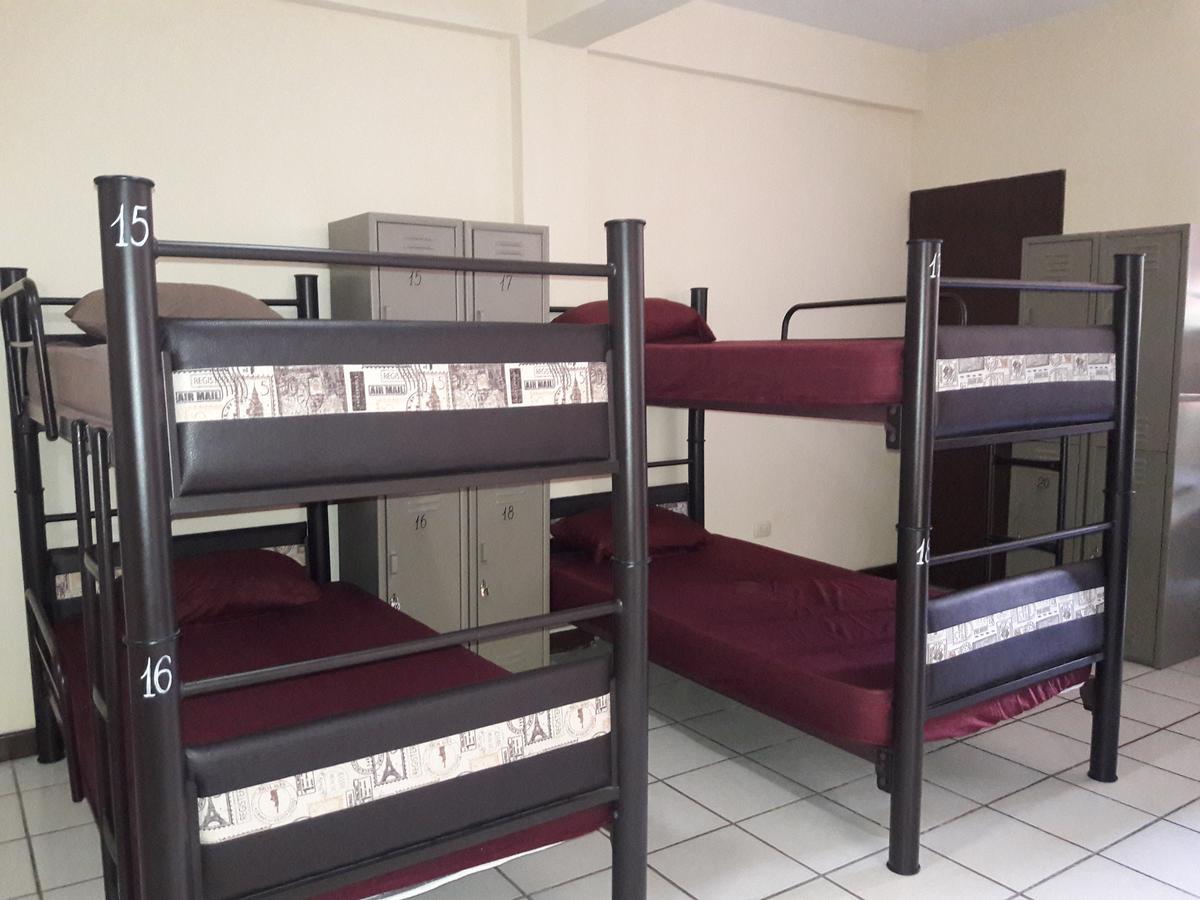 Hostel Alme *