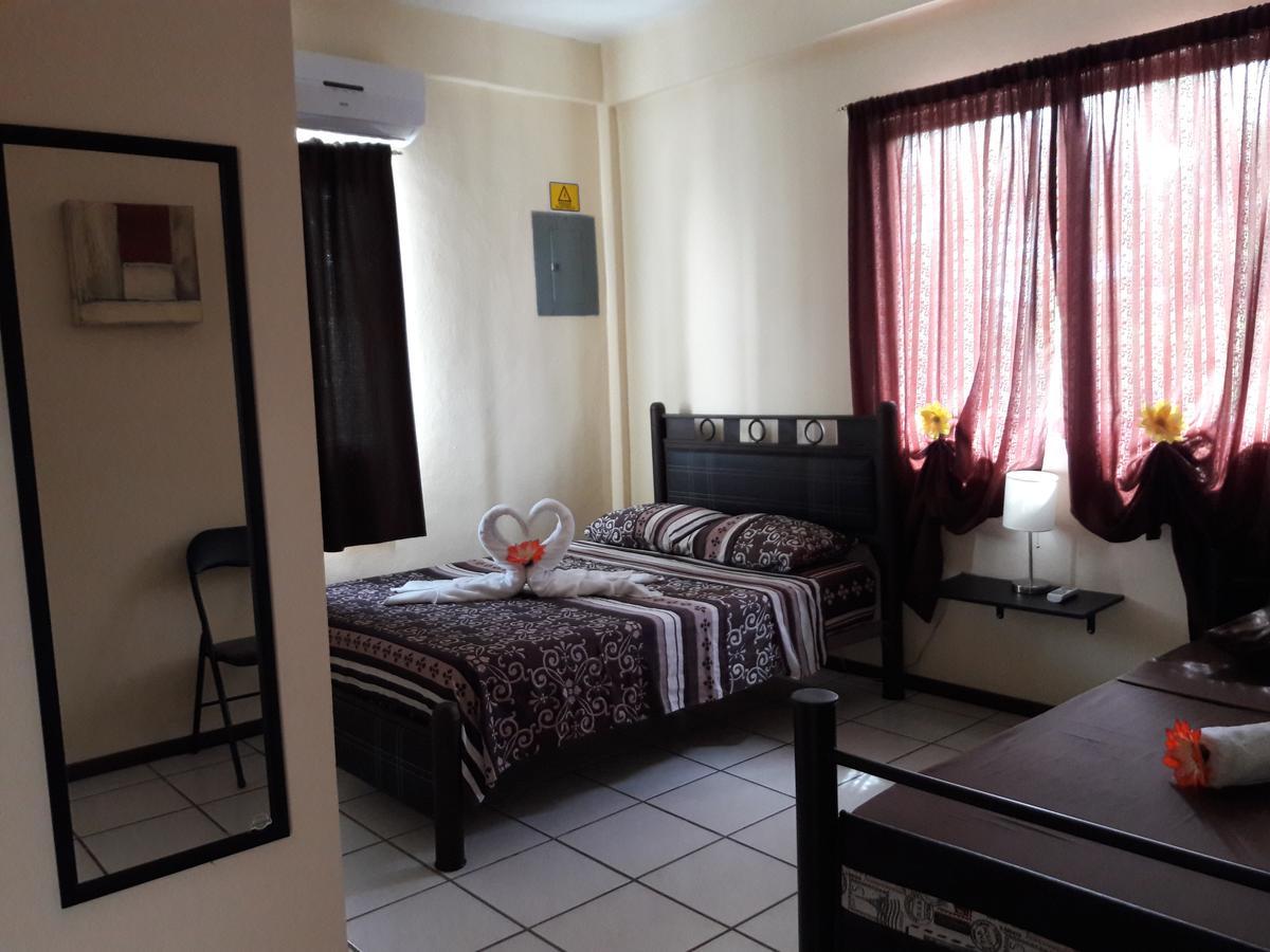 Hostel Alme *