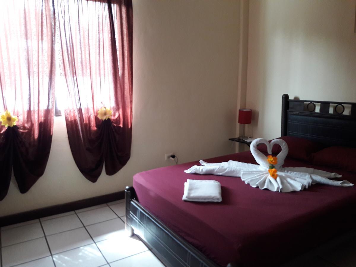 Hostel Alme *