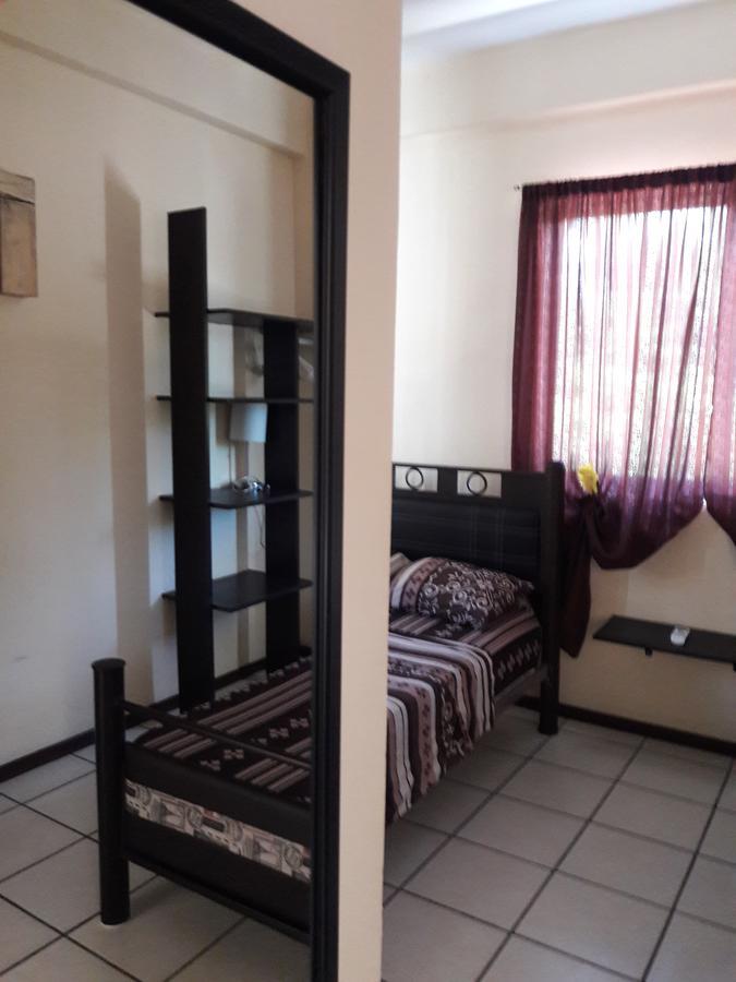 Hostel Alme *