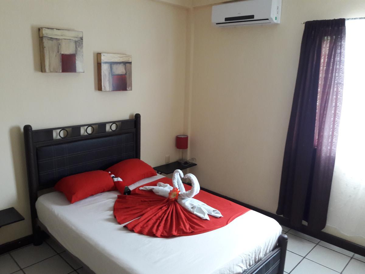 Hostel Alme *