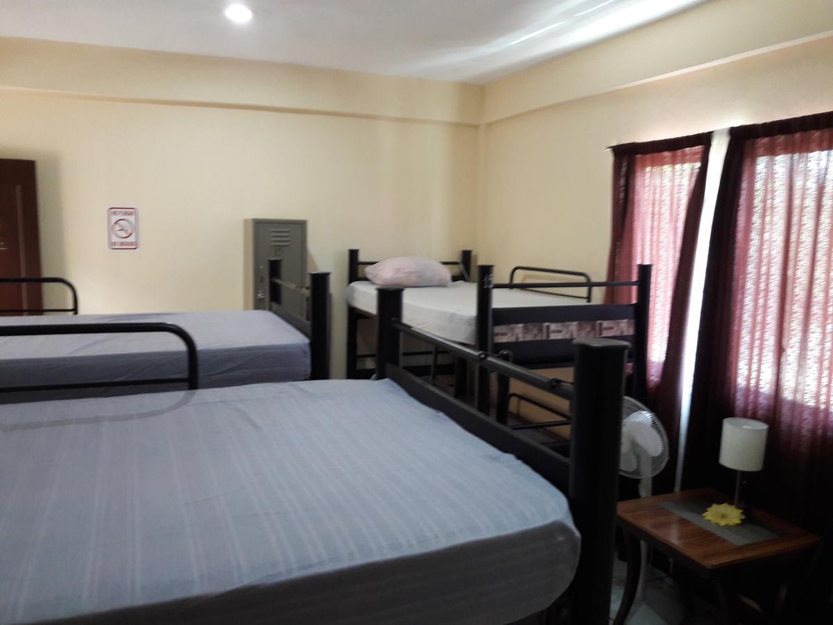Hostel Alme