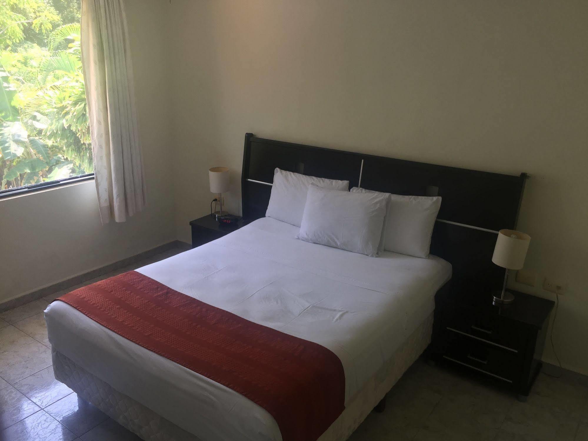 Oasis Boutique Playa del Carmen