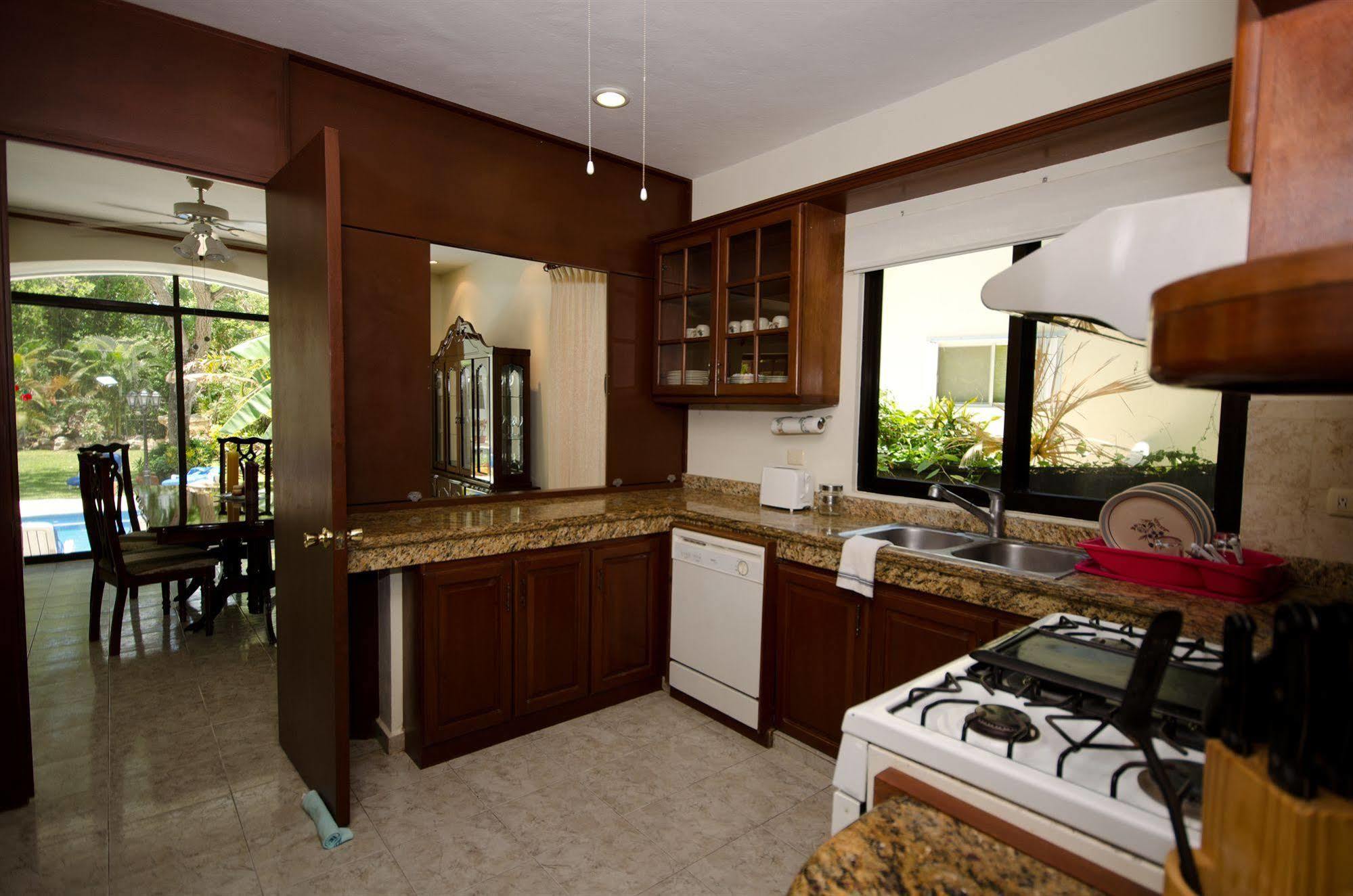 Oasis Boutique Playa del Carmen