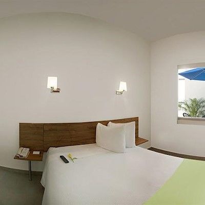 One 3* Playa del Carmen