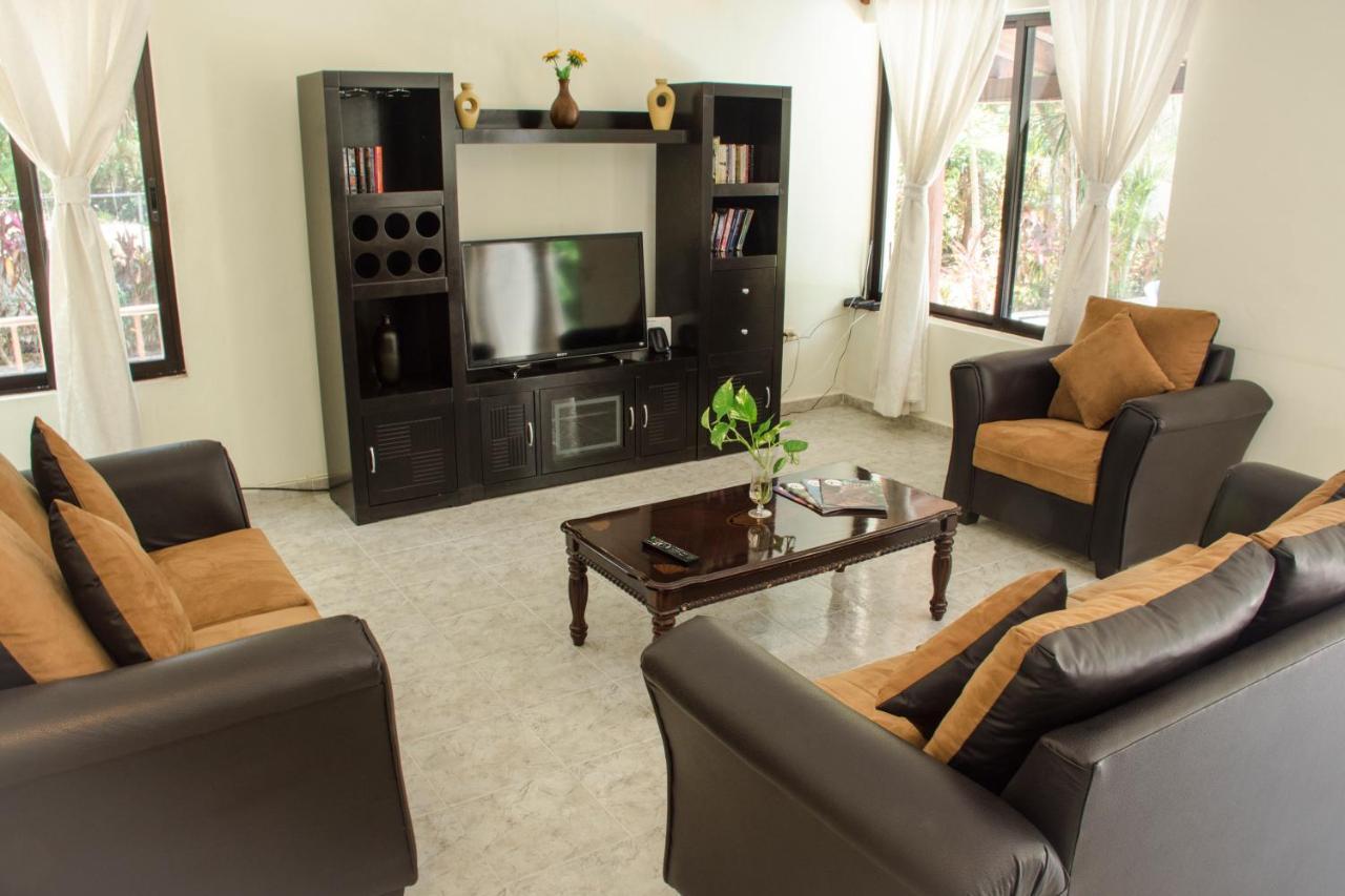 Oasis Boutique Playa del Carmen