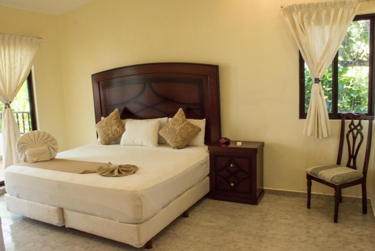 Oasis Boutique 3*