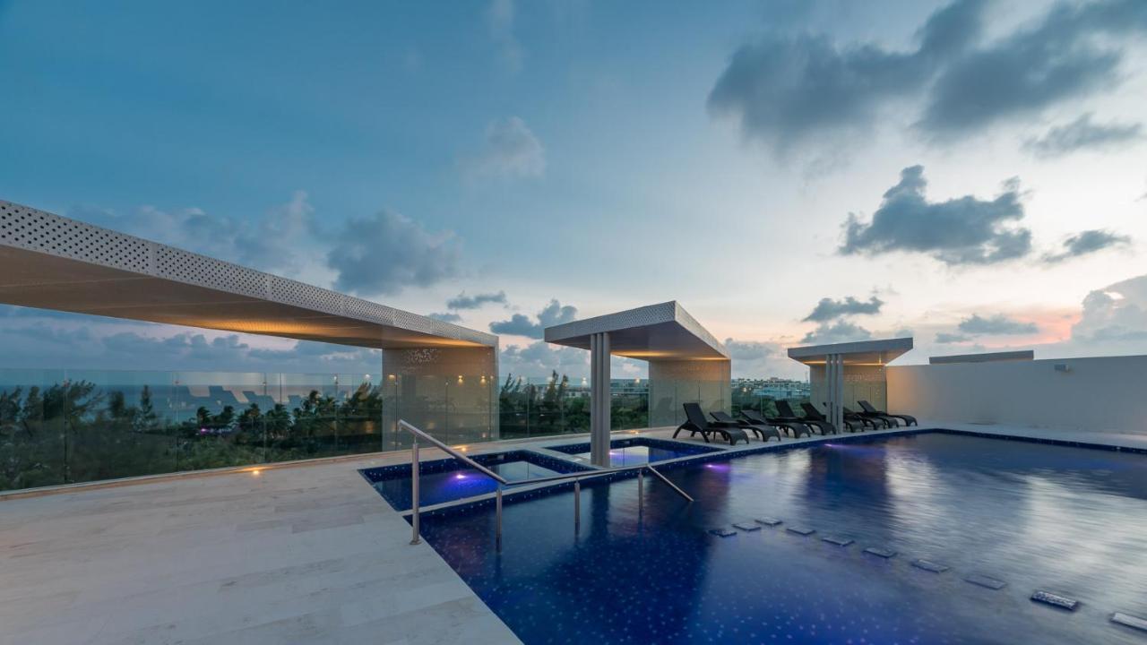 Apartment Precious 1 Bedroom In Brand New Miranda Building By Happy Address Playa del Carmen