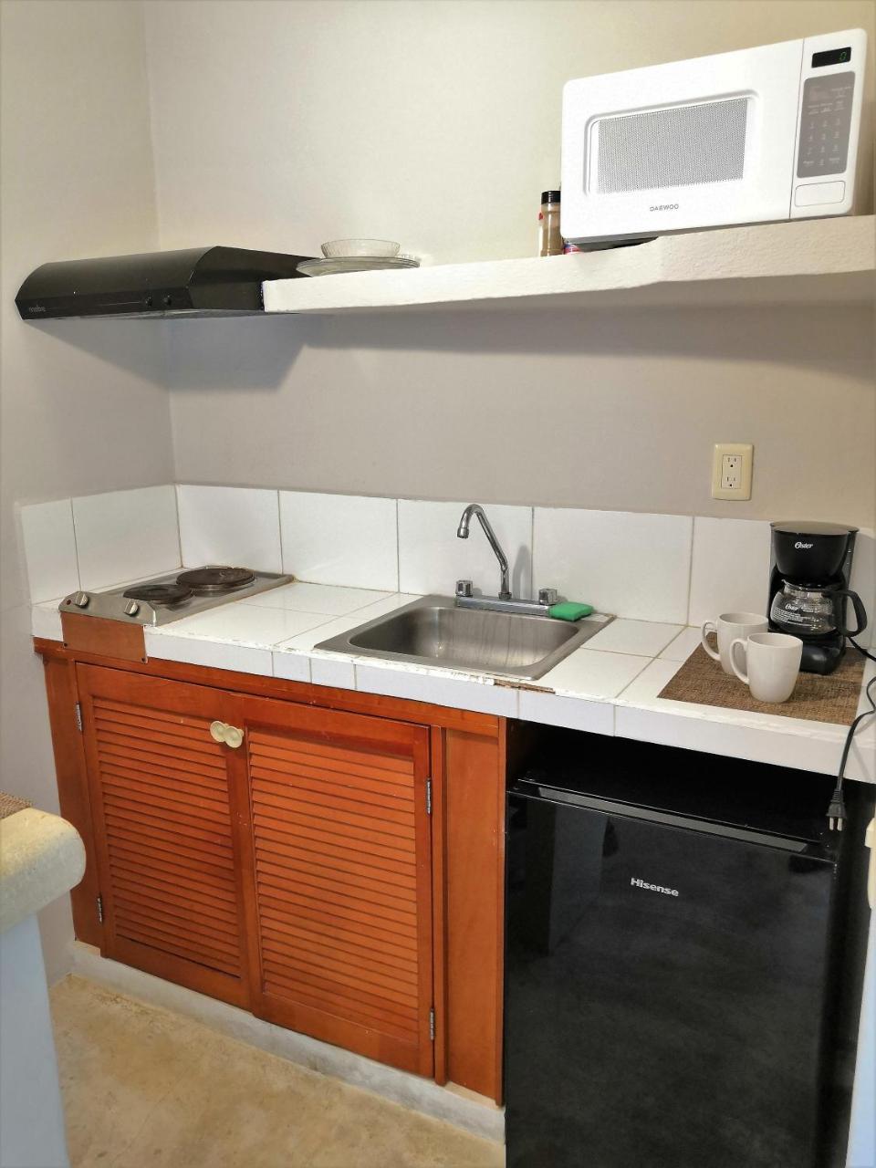 Apartment & 28 *