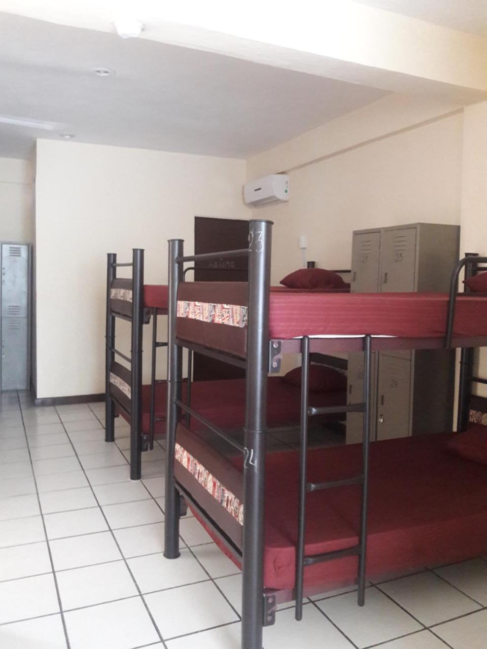Hostel Alme