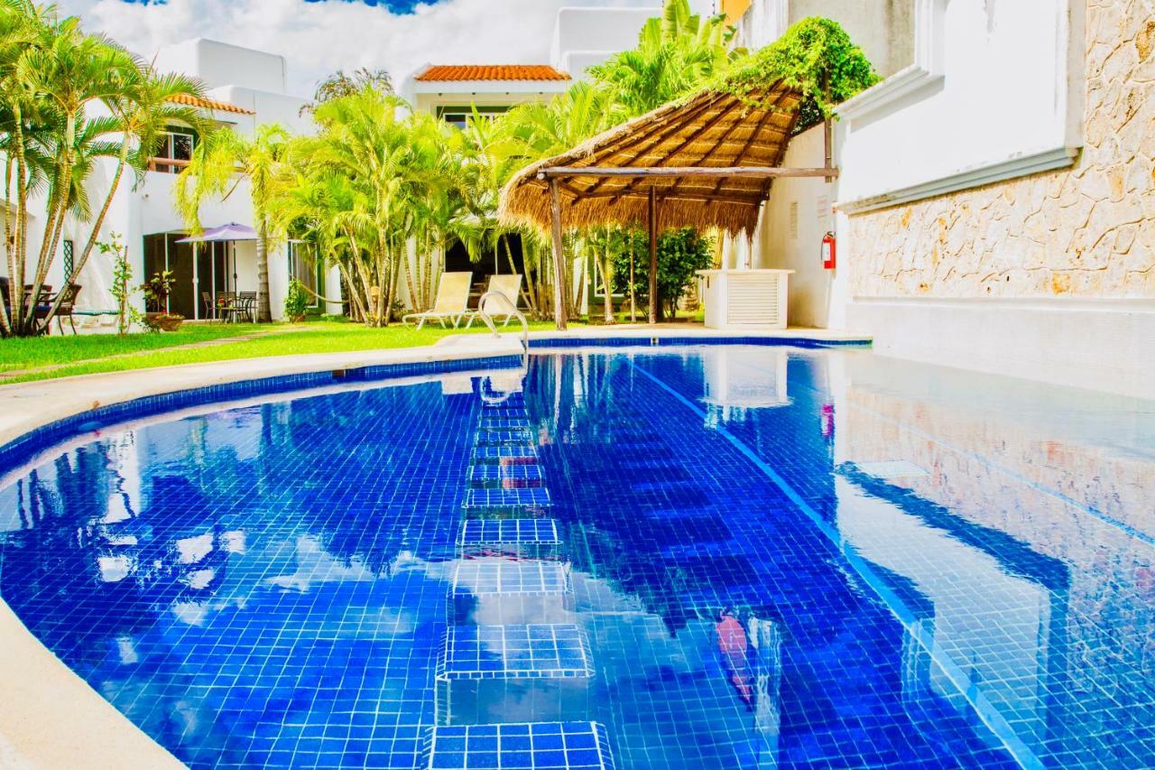 Gorgeous 11 People Comfort With Pool Playacar Phase 2 Playa del Carmen