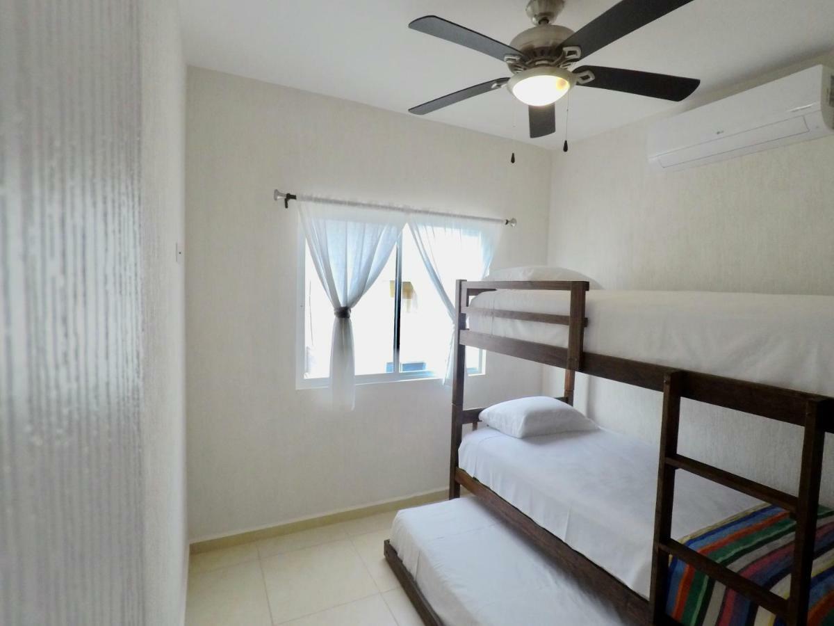 Playaturquesa Moderna Casa C/r Auto A 9 Min 5ta Ave Holiday home *