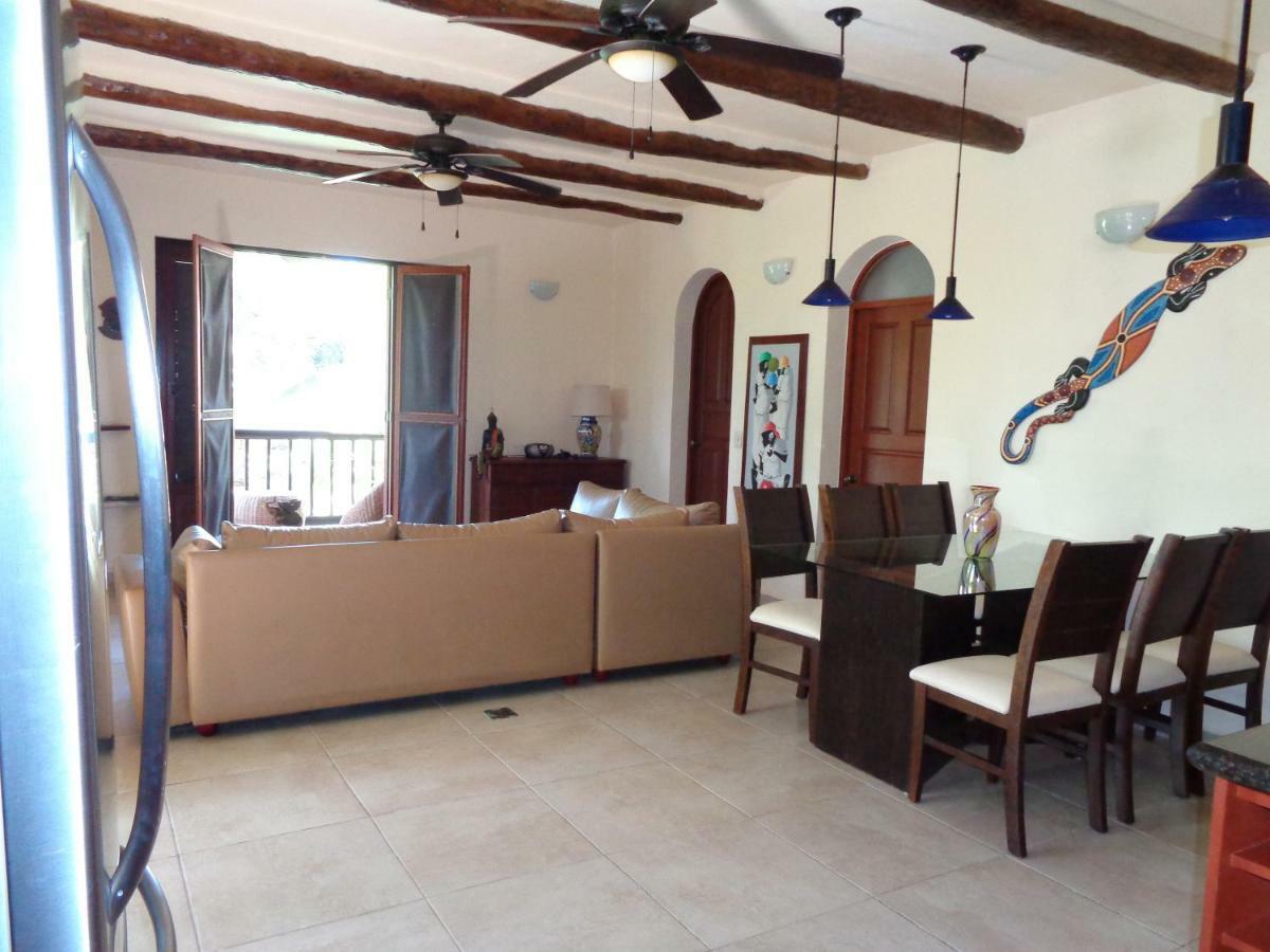 Casa Sonrisas Apartment *