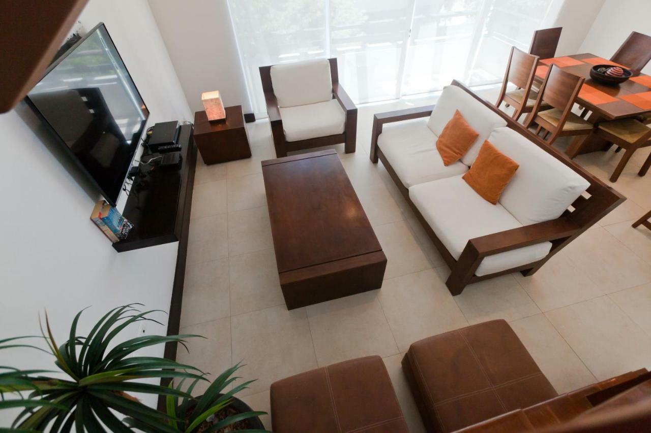 Pueblito Escondido By Hola And Land