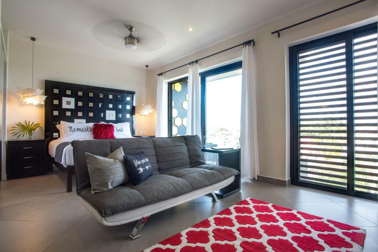 Aparthotel Honey B