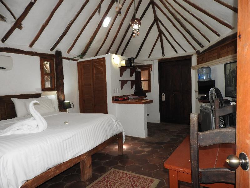 Casaejido Hotel 3*