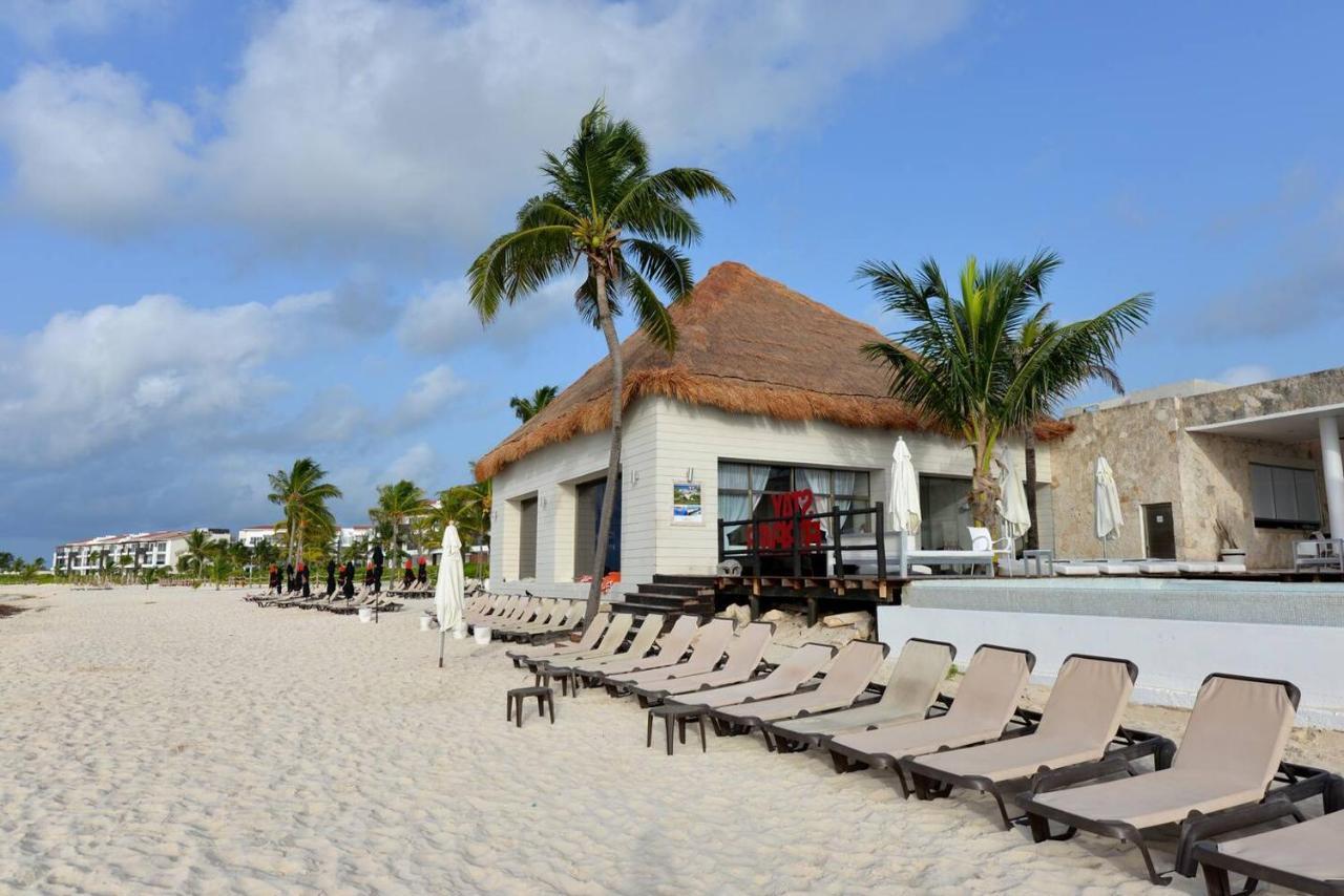 Apartment Deluxe Beachside, Private Beach Club And Golf Playa del Carmen