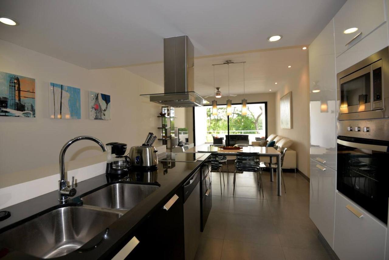 Deluxe Beachside, Private Beach Club And Golf * Playa del Carmen