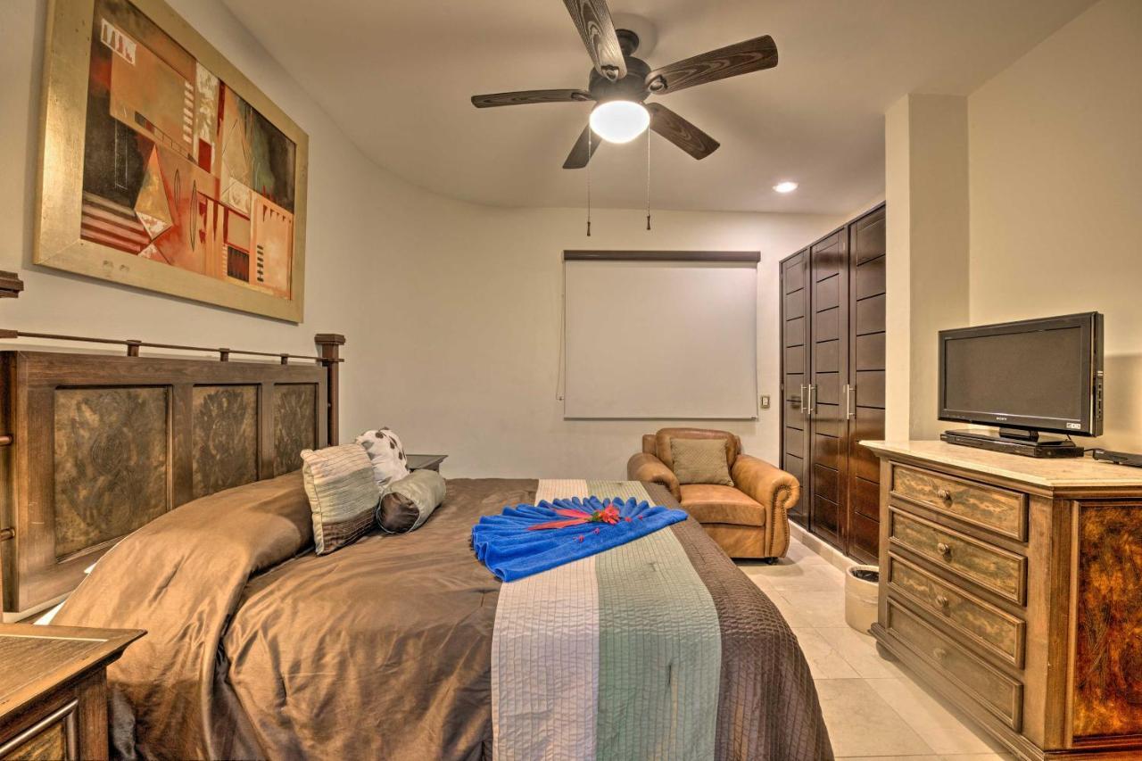 Apartment Beachfront With Pool Access!