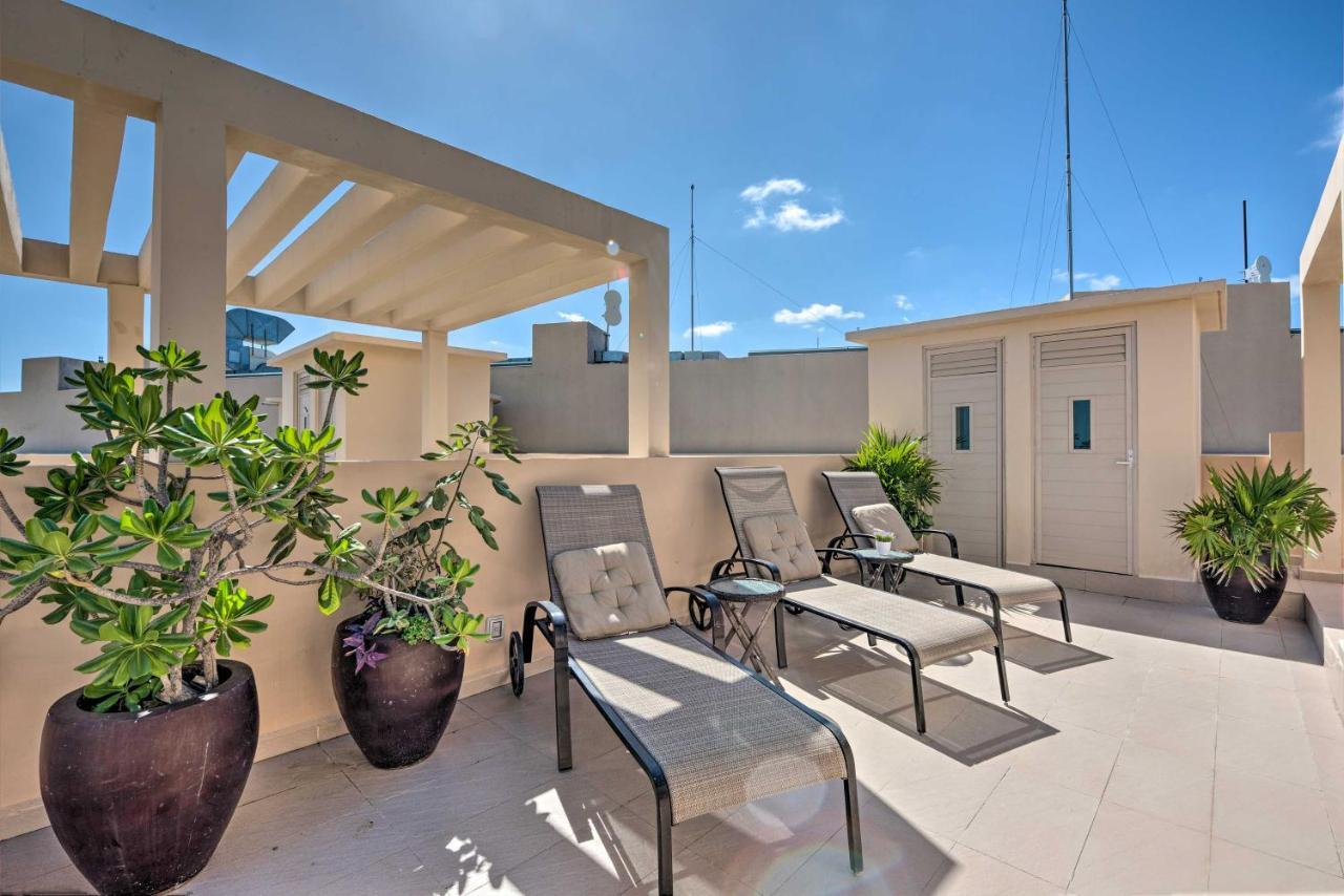 Apartment Beachfront With Pool Access! *