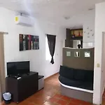 Embarcadero Maya B&B