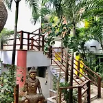 Rustik Inn