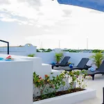 Nice And Centric Apartment