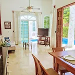 9Br 6Ba Large Groups! Best Location In Town Walk To Beach, 5Th Ave Cozumel Ferry, Shopping, Nightlife! Roof Plunge Pool!! Castillo Playacar Fase 1 25Max