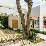 Unique Villa In Playacar- Block From The Beach