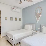 Haab Luxury Condos #302